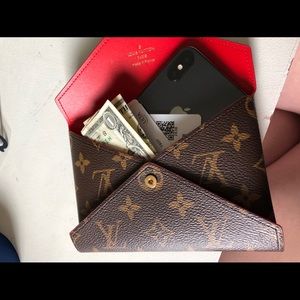 Authentic Louis Vuitton Medium Kirigami Pouch